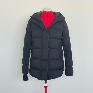 Canada Goose Women's Black Puffer Coat